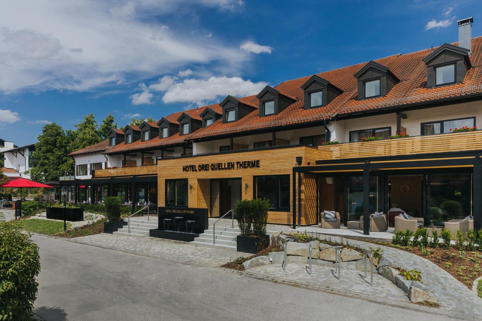 Hotel Drei Quellen Therme Bad Griesbach  Exterior photo